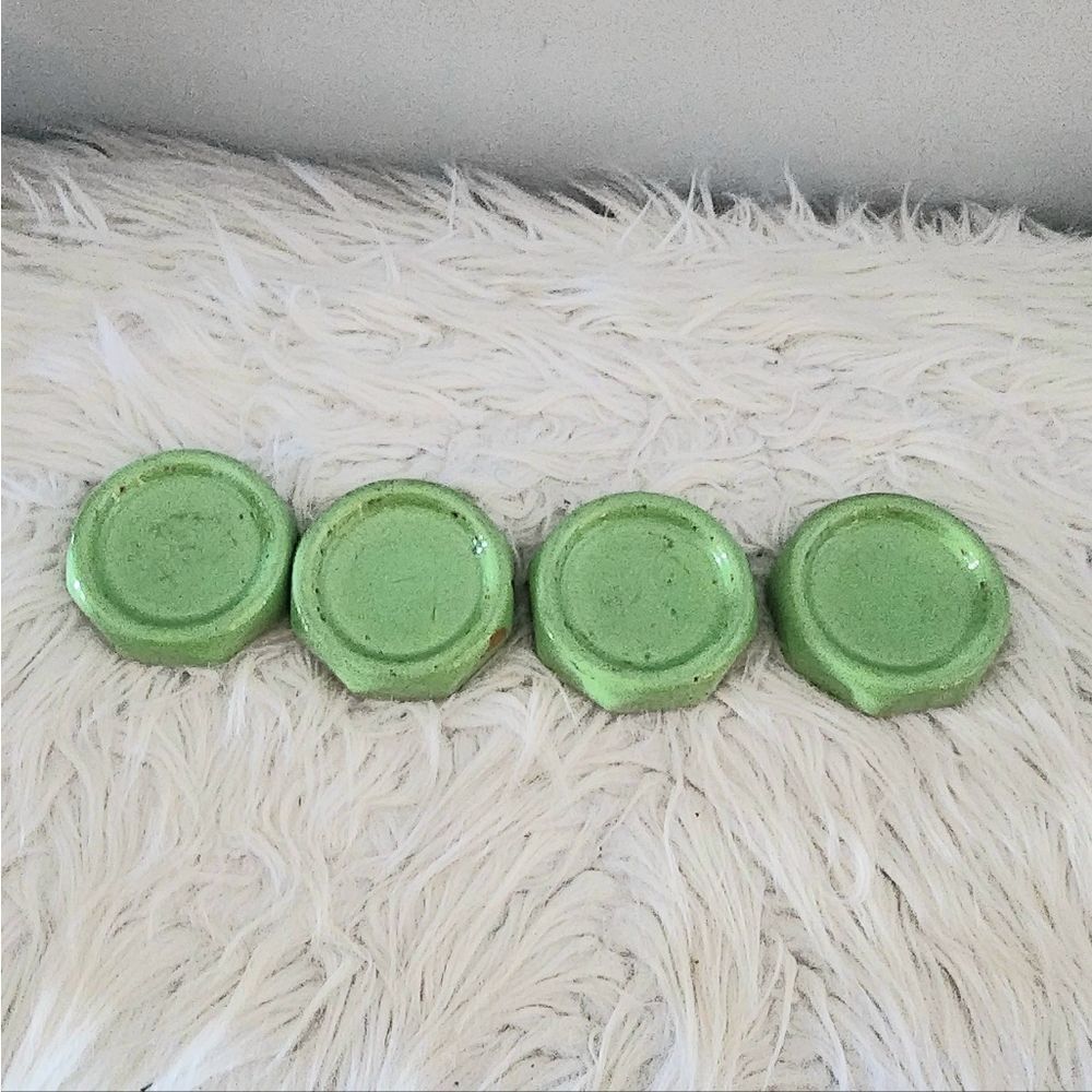 Porcelain furniture casters green antique